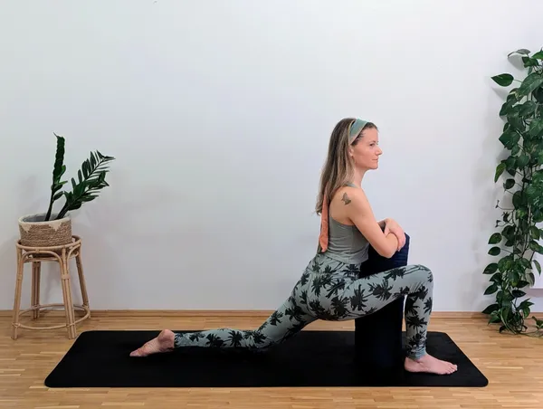 Asana für Anfänger: Dragon